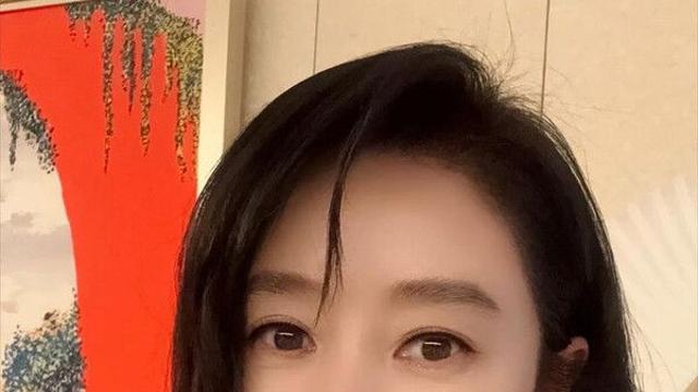 55세 김혜수, 동안 비결 '러닝'…완벽 미모에 깜짝