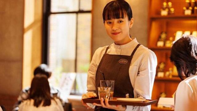 초콜릿 만드는 한효주…반전매력에 깜짝