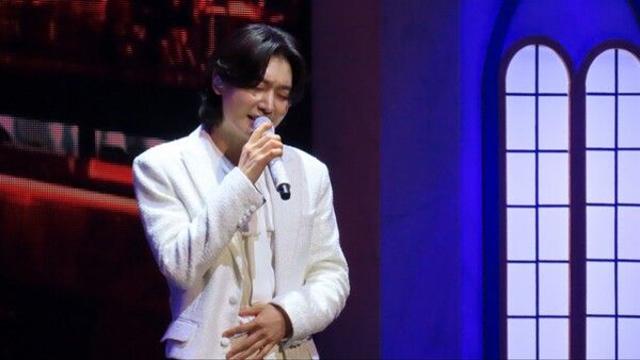 김용빈, 왕자님 강림한 ‘스카이 캐슬’…팬들과 눈물+웃음 가득한 하루