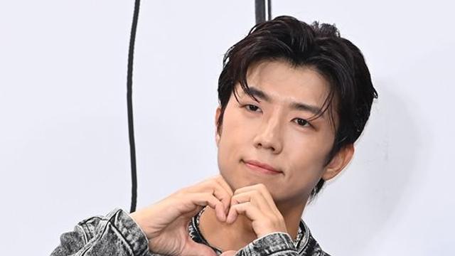 장우영, JYP 임원인데 지분 無…주가 16배 상승 