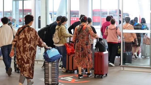 消息：韩国拟有条件开放中国游客境内驾车