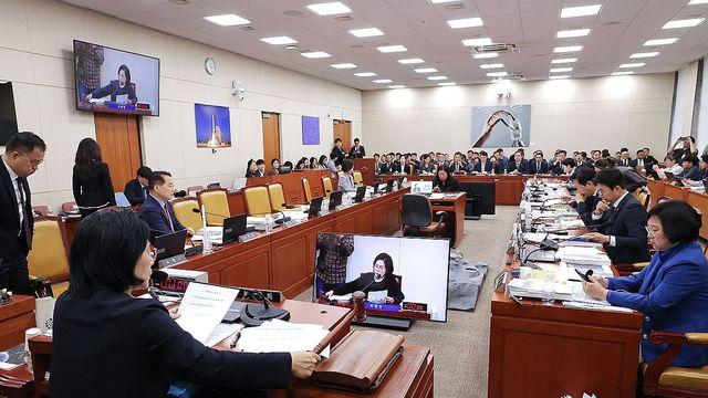 국힘 