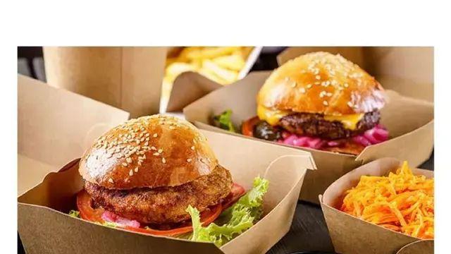 여러 이유로 햄버거 먹는 사람 많음.,,