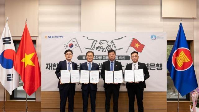 Ngân hàng Nonghyup ký MOU với Hội Sinh viên Việt Nam tại Hàn Quốc…Tăng cường hỗ trợ tài chính cho DHS