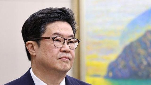 [2025 국감이슈] 유영하 의원 “MBK, 약탈적 헤지펀드...계열 카드사와 합작해 홈플러스 부채 외주화”