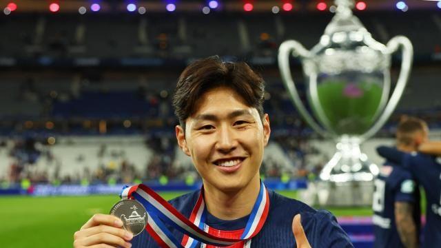 PSGの韓国代表MFイ・ガンイン、AFC年間最優秀国際選手男子部門受賞…韓国人選手として3番目