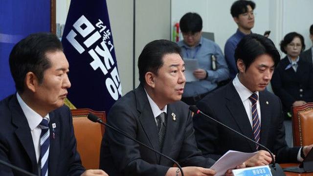 與 이재성·이원택·주철현·송순호 시도당위원장 사퇴…내년 지선 출마
