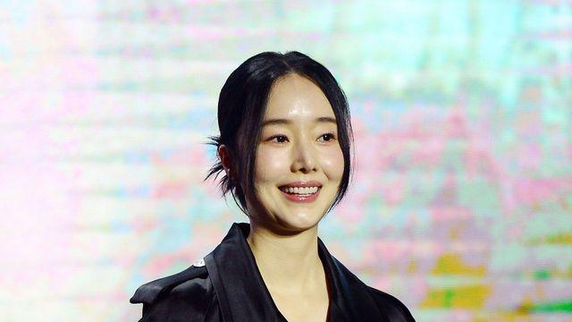 이정현, 말기암母 치료비 감당 불가→홀로 간병…마지막 ‘꽃놀이 간다’