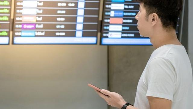 '고수익 알바' 캄보디아 가려던 10대를 항공사 직원이 막은 사연이 알려졌다
