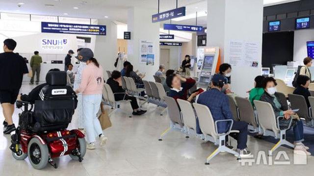 의료 위기경보 '심각' 해제…비대면진료·PA간호사 등 어떻게 되나