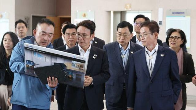 김 총리, 경주 APEC 준비현장 점검…