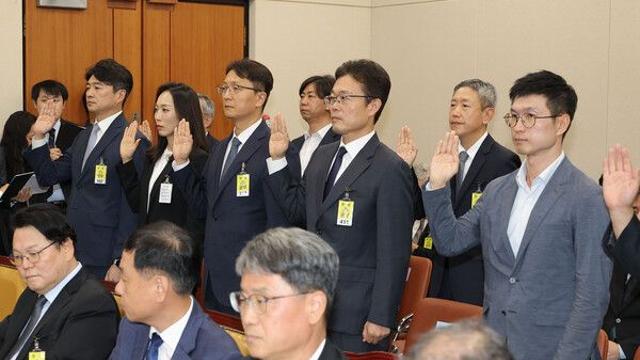 ‘감사’ 없이 ‘감정’만…2025 국감 2주차는 파행으로