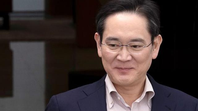 절로 고개 끄덕끄덕…삼성전자 이재용 회장이 국내 1위라는 '이것'