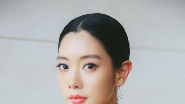 클라라, 결혼 6년 만에 파경…