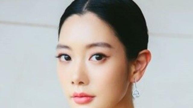 클라라, 결혼 6년 만에 협의 이혼…소속사 