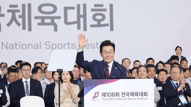 李대통령, 전국체전 개회식 참석…