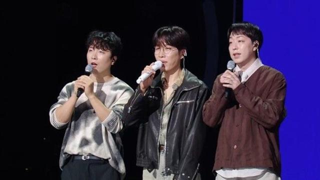 '더 시즌즈-10CM의 쓰담쓰담' 17일 출연진 라인업 공개
