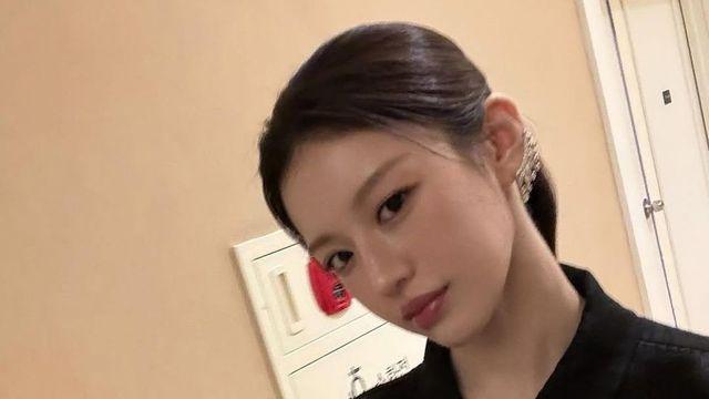고윤정, ‘불명예 회원’이라더니 한밤중 포착된 모습 [RE:스타]