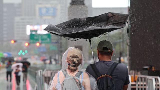 전국 '가을비'…남부·제주도는 돌풍 동반[오늘날씨]