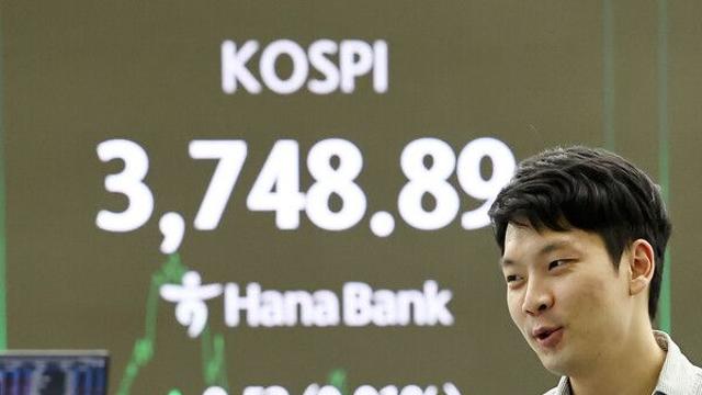 코스피, 종가 기준 또 역대 최고…3800선 눈앞