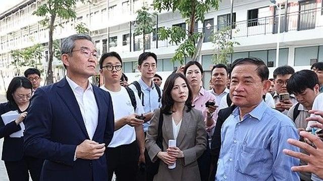'캄보디아 구금' 한국인 64명 송환…내일 오전 8시 인천 도착(종합)