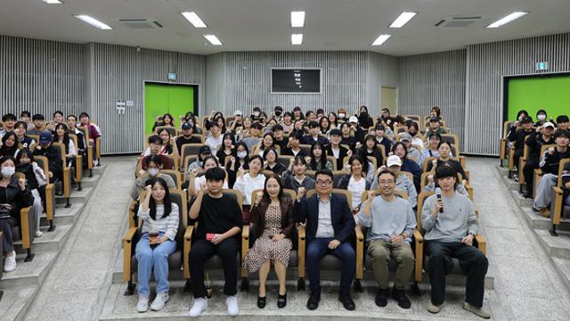 서원대 웹툰콘텐츠학과, '전독시' 제작자 이현석 초청 특강