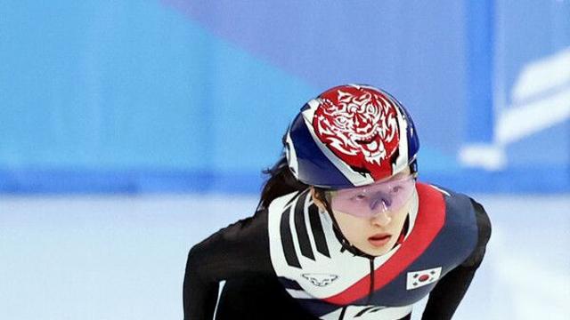 쇼트트랙 최민정, 2차 월드투어 전 종목 예선 1위로 통과 '순항'
