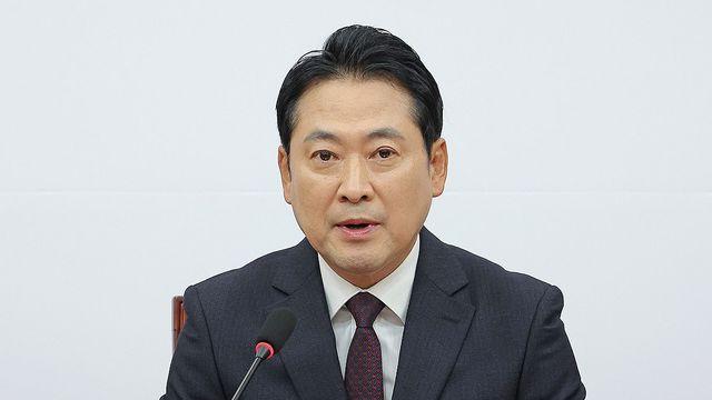 장동혁, 서울구치소서 10분간 尹면회…