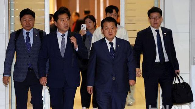 캄보디아 파견 與의원들…