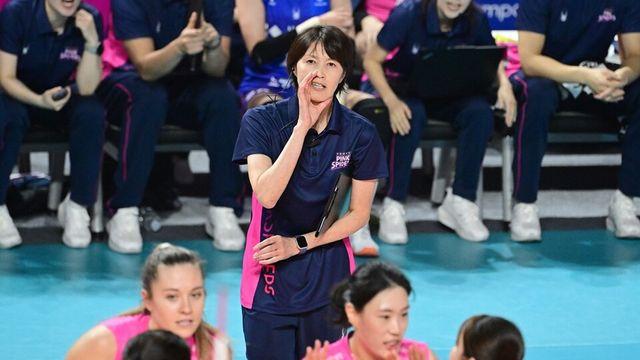 김연경 없이 데뷔전 승리… 요시하라 흥국생명 감독 