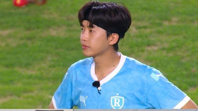 임영웅, 상대 팀 일방적 응원에 위축? “이런 기분 오랜만” (뭉찬4)