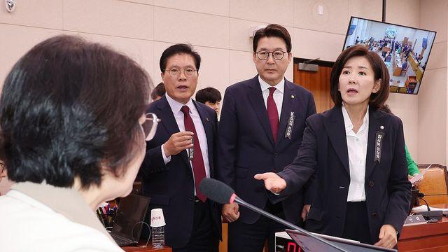막말 국감에 정책실종…여야, 조희대·김현지 2라운드 충돌 예고