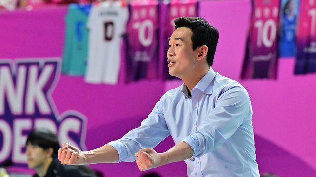 김연경 울릴 뻔했던 정관장, '알고리즘 배구' 돌풍 목표… 