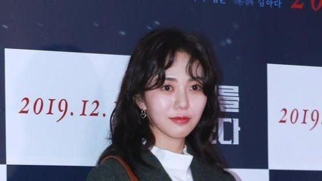 권민아, ‘W코리아 논란’ 저격 “언니, 유방암으로 고통…술파티 열지 말았어야” [전문]