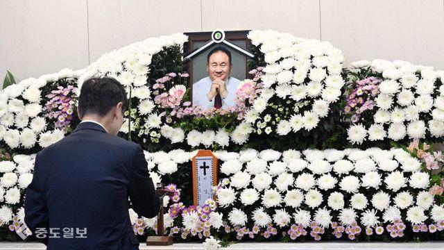 '한국의 루스벨트'… 고 이상민 전 국회의원 발인 엄수