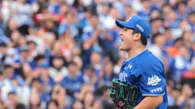 최원태 호투에 강민호는 투런포… 삼성, 한화 꺾고 PO 시리즈 1승 1패