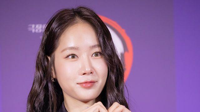 소유 '인종차별' 폭로, 하지만 동승객 '만취비행' 반박에 진실공방 확산 [소셜in]
