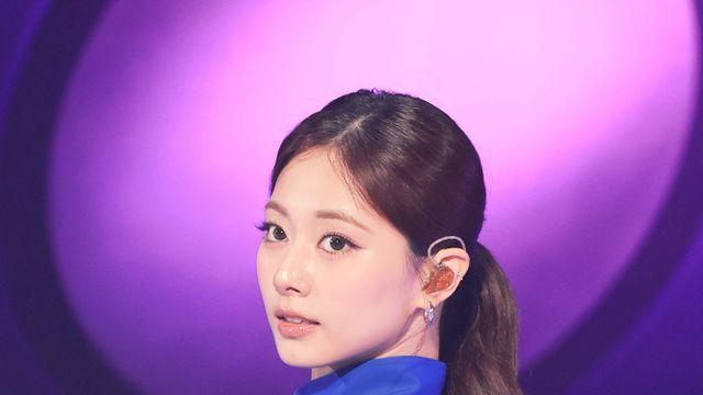 벌써 10년째 보는건데도 볼때마다 경이로운 미모임