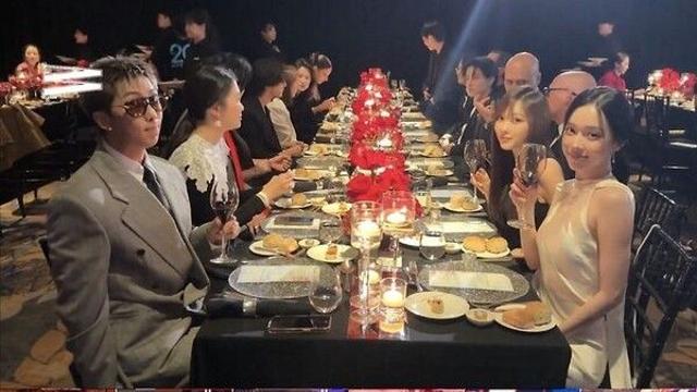 유방암 술파티…W코리아, 나흘만 