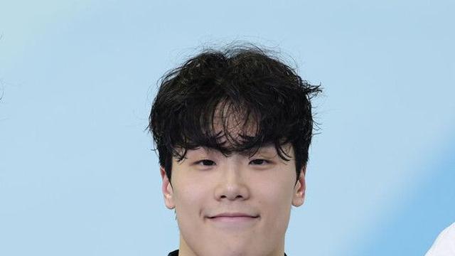 전국체전 남자 자유형 50m 3연패 지유찬 