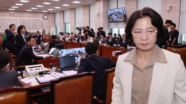 범여권 법사위원, '추미애 방지법' 반발…