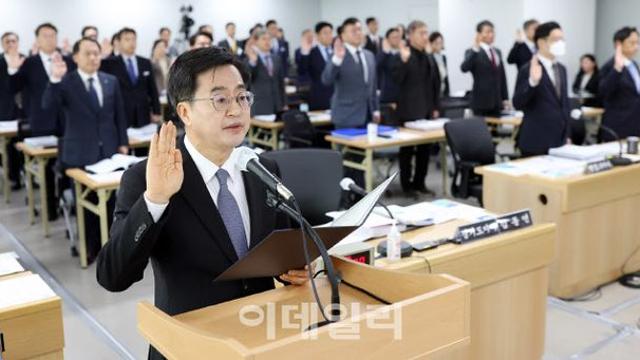 국토위 경기도 국감, '김현지' 이슈에 맞설 김동연 전략은