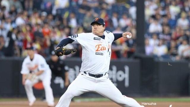 '18년만 가을야구' 한화 류현진 vs '부활' 삼성 후라도, 3차전 선발 격돌[PO]