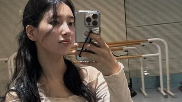 수지, 발레하더니 ‘쩍벌’도 가능…우아한 라인 눈길 [DA★]
