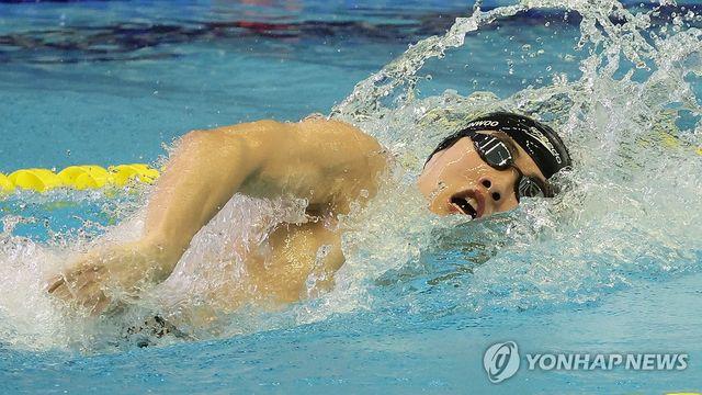 [전국체전] 황선우, 쑨양 넘고 자유형 200ｍ 아시아신기록…1분43초92(종합)