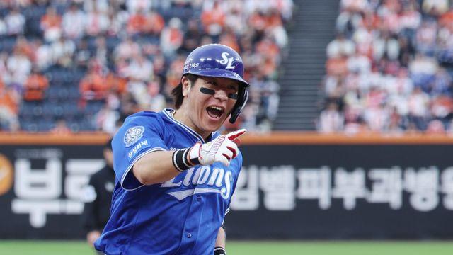 하나둘 터지기 시작한다…홈런 공장으로 이동한 PO, 불붙은 ‘대포 싸움’ 승부 가를까