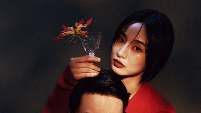 '중간계' 변요한X방효린, 이 조합 매혹적이다 [화보]
