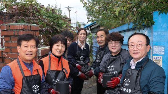 연천연탄은행, 취약계층 위한 사랑의 연탄 나눔 시작