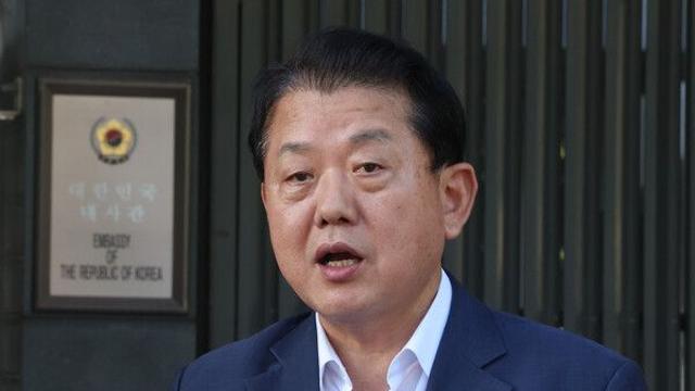 김병주, 문신청년 구출 '정치쇼' 논란…