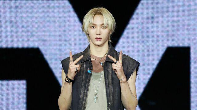 [NC포토] 보이넥스트도어 성호, 나는야 록 스타